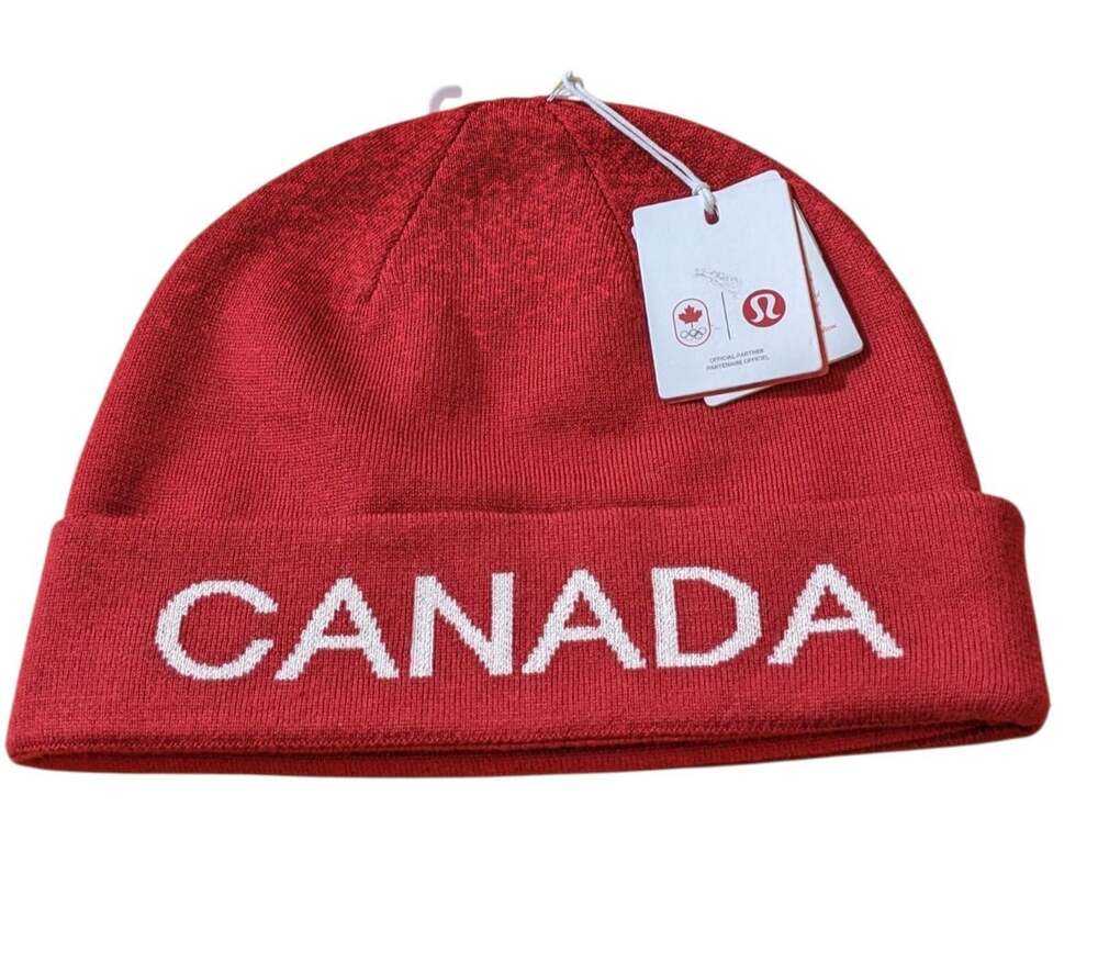 NEW Lululemon Team Canada Reversible Wool Blend Beanie Toque Knit Red Hat L/XL